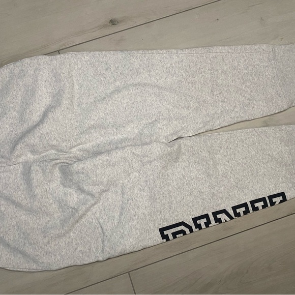 PINK Victoria's Secret Gray Hoodie - Picture 2 of 5